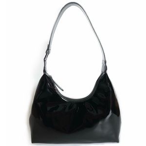 Black Diviosa Hand Bag